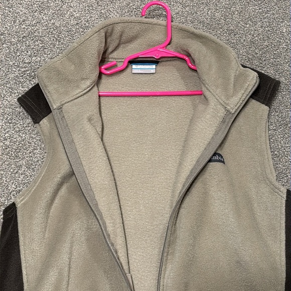 Columbia vest - Picture 3 of 5